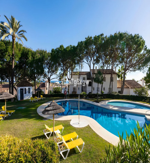 2 bedroom House in El Paraiso