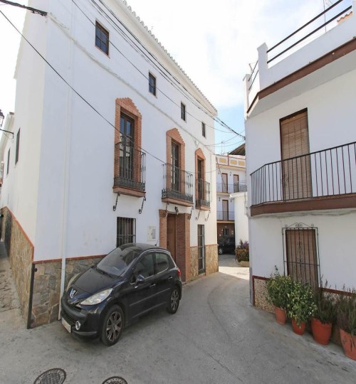 7 bedroom House in Guaro