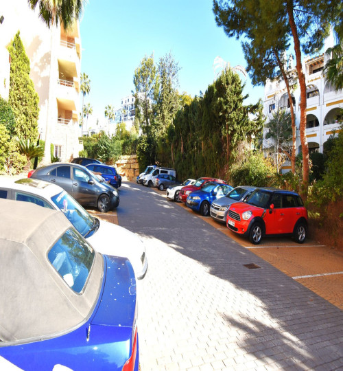 3 bedroom Apartment in Riviera Del Sol