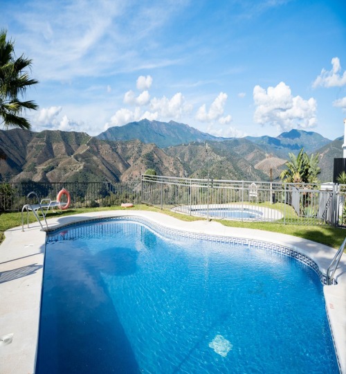 2 bedroom Apartment in Istán