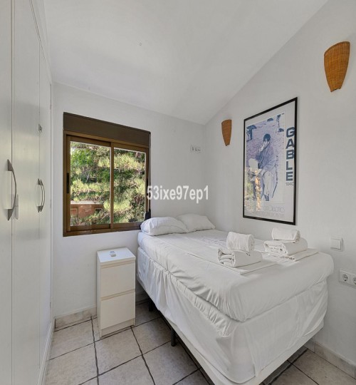 5 bedroom House in Los Boliches