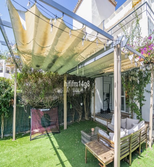 2 bedroom Apartment in Nueva Andalucía