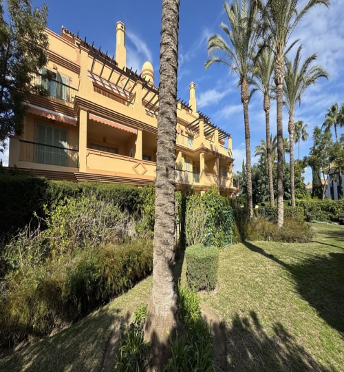 2 bedroom Apartment in Los Flamingos