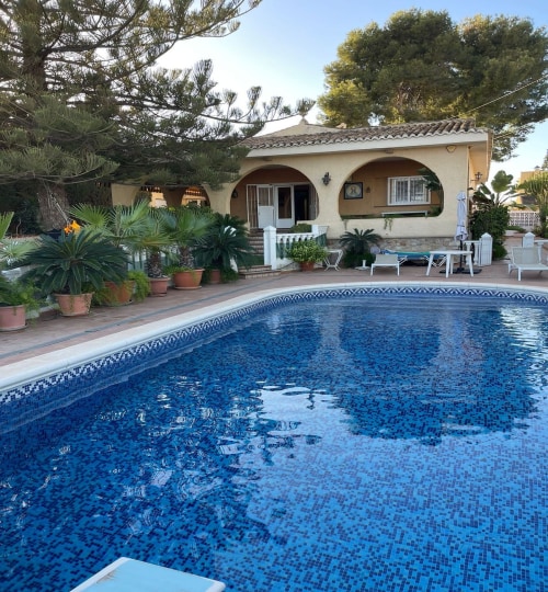 4 bedroom House in Los Balcones