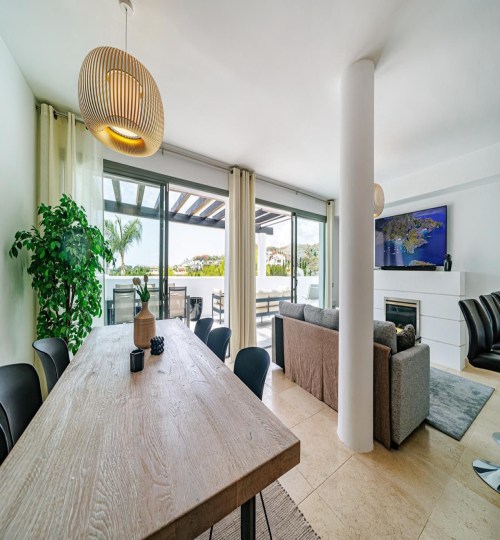 2 bedroom Apartment in Los Flamingos