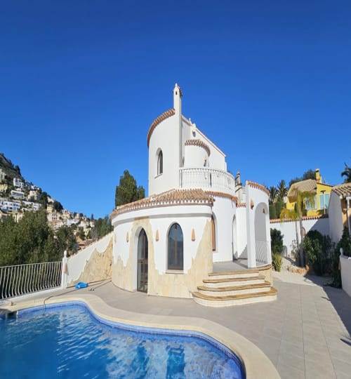 6 bedroom House in Benitachell