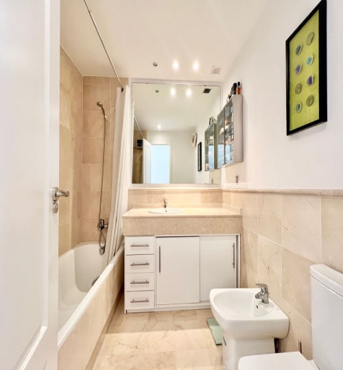 2 bedroom Apartment in Aloha