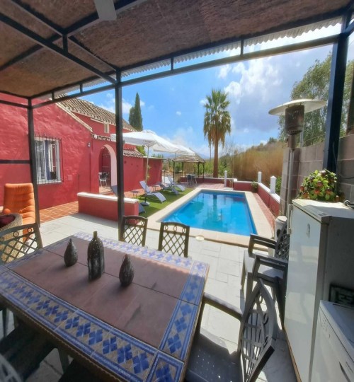 5 bedroom House in Coín