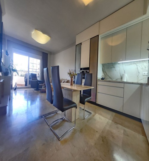 3 bedroom Apartment in Nueva Andalucía