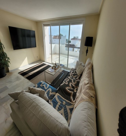 2 bedroom Apartment in Bel Air