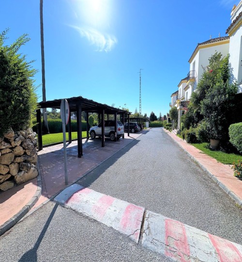 3 bedroom Apartment in Estepona