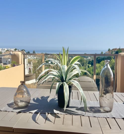 3 bedroom Apartment in New Golden Mile