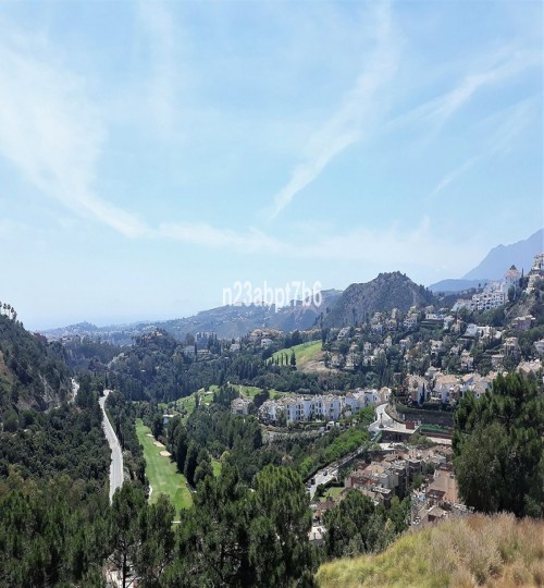 2 bedroom Apartment in Benahavís