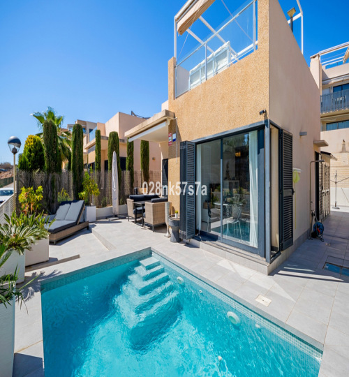 3 bedroom House in La Zenia