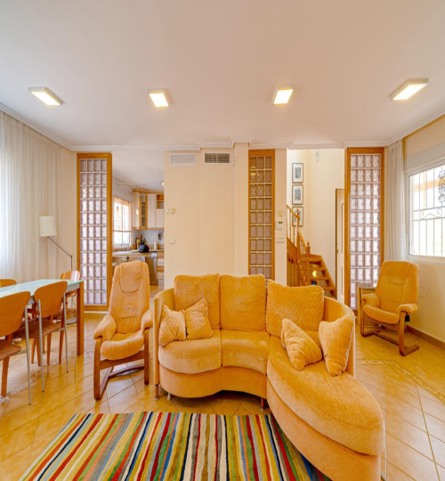 5 bedroom House in Torrevieja