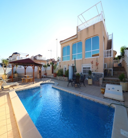 3 bedroom House in Benimar