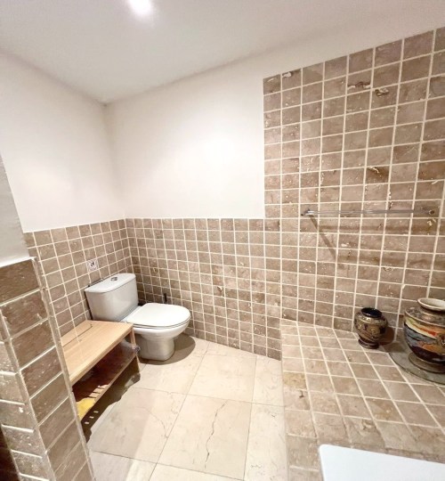 3 bedroom Apartment in Bel Air