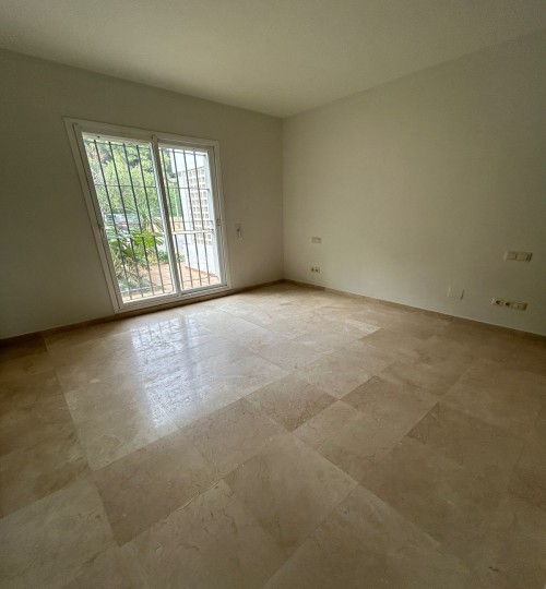 3 bedroom Apartment in La Quinta