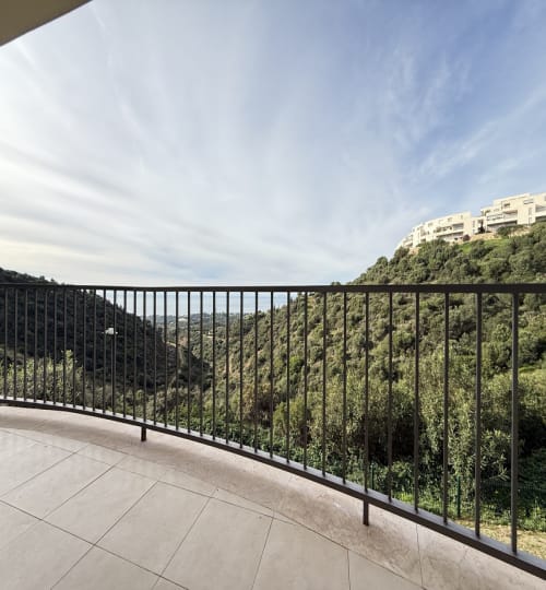 2 bedroom Apartment in Altos De Los Monteros