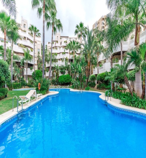 3 bedroom Apartment in Nueva Andalucía