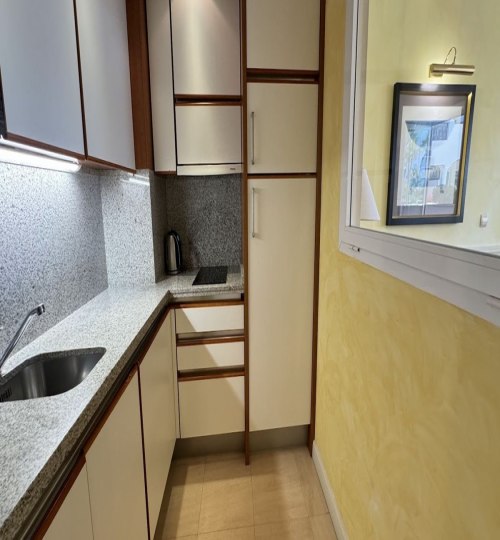 1 bedroom Apartment in The Golden Mile