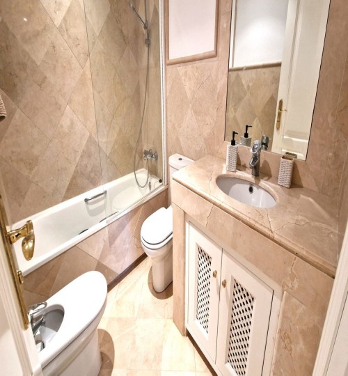 3 bedroom Apartment in Estepona