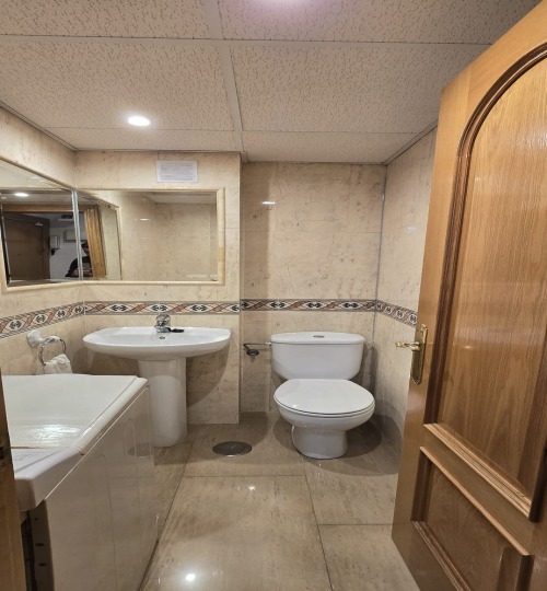 2 bedroom Apartment in La Carihuela