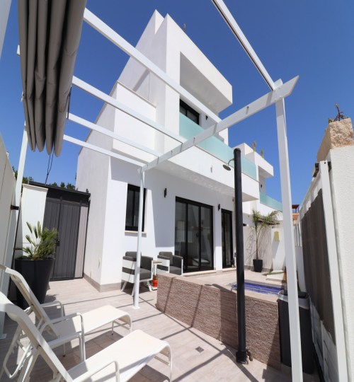 3 bedroom House in Los Montesinos