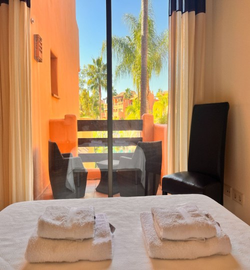 3 bedroom Apartment in Estepona