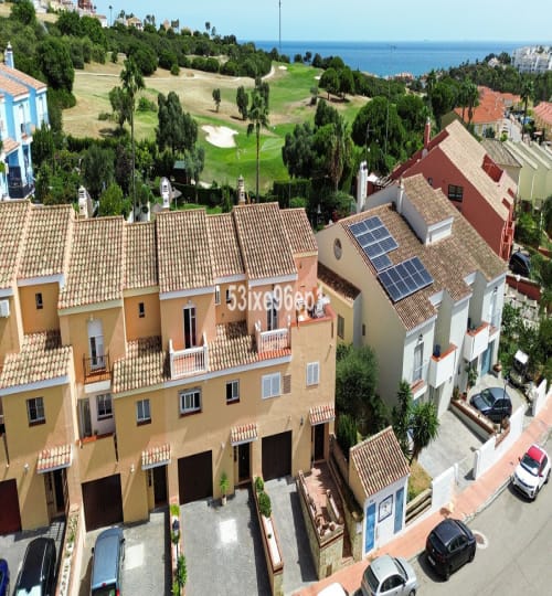 3 bedroom House in La Duquesa