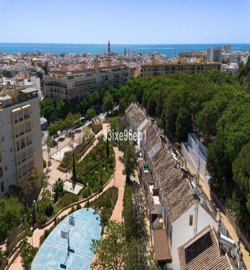 4 bedroom House in Estepona