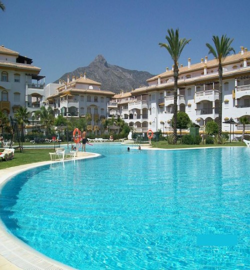 3 bedroom Apartment in Nueva Andalucía