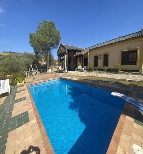 7 bedroom House in Casabermeja