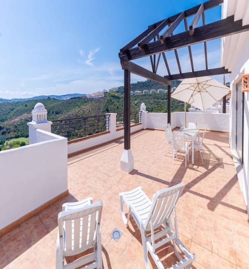 3 bedroom Apartment in Casares Playa