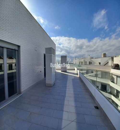 3 bedroom Apartment in Nueva Andalucía