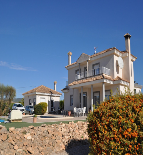 6 bedroom House in Pinoso
