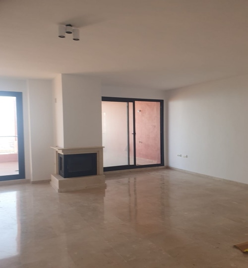 2 bedroom Apartment in Calahonda