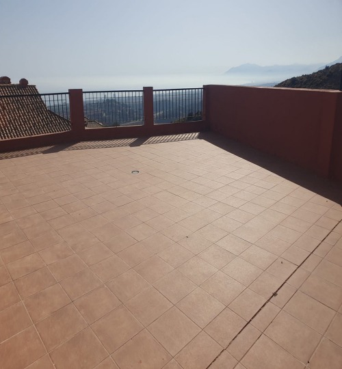2 bedroom Apartment in Calahonda