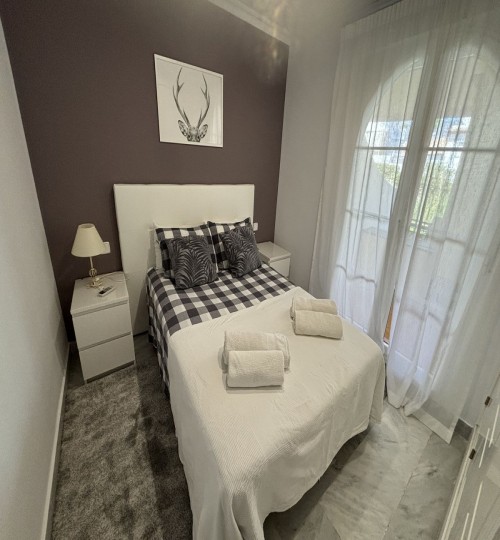 3 bedroom Apartment in Aloha