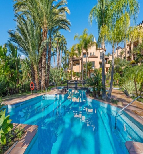 2 bedroom Apartment in Estepona