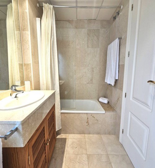 3 bedroom Apartment in Marbella