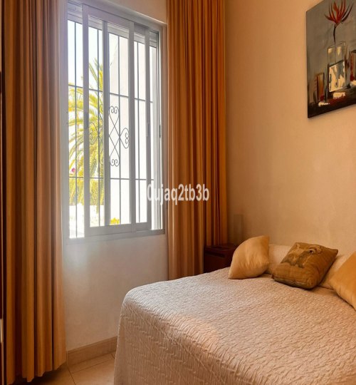 2 bedroom Apartment in Nueva Andalucía