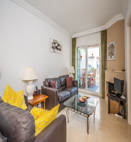 3 bedroom Apartment in Marbesa