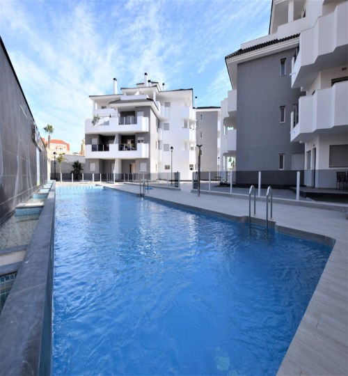 2 Bedrooms Apartment in Costa Blanca