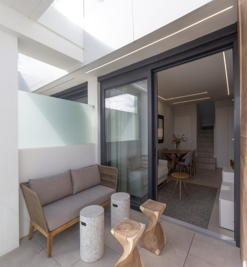 2 Bedrooms Apartment in Costa Blanca