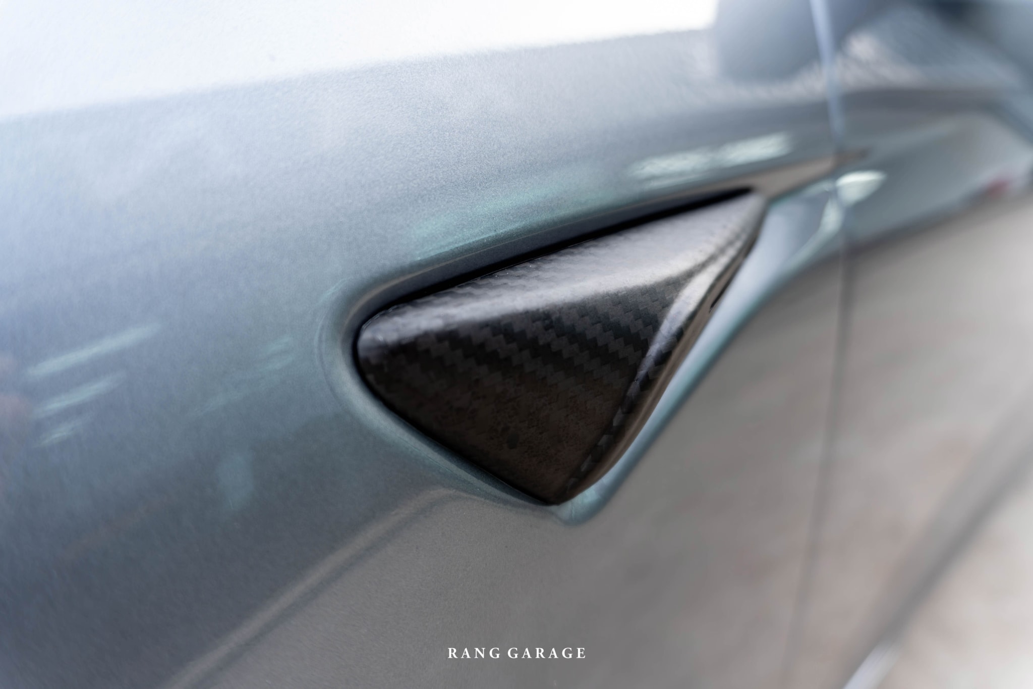 TESLA MODEL3