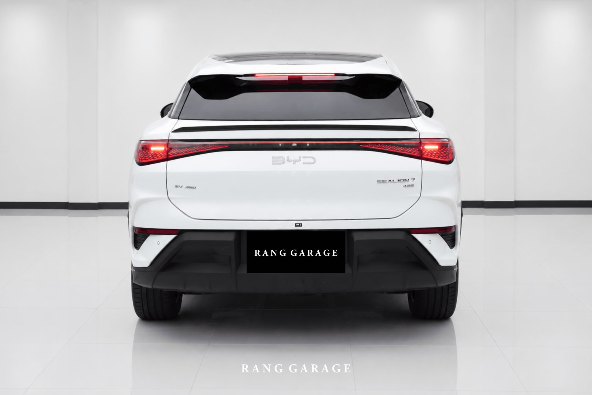 BYD SEALION 7