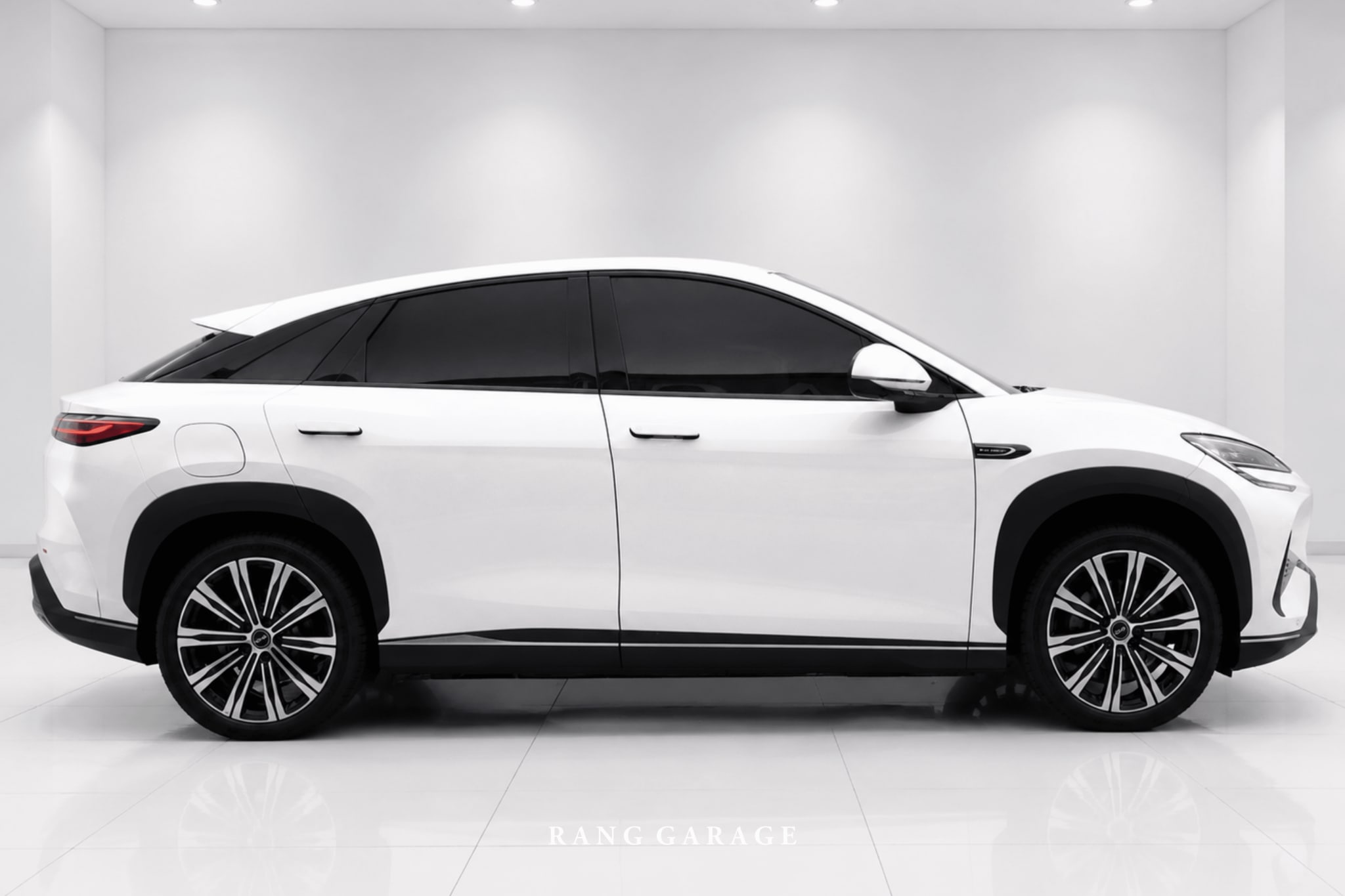 BYD SEALION 7