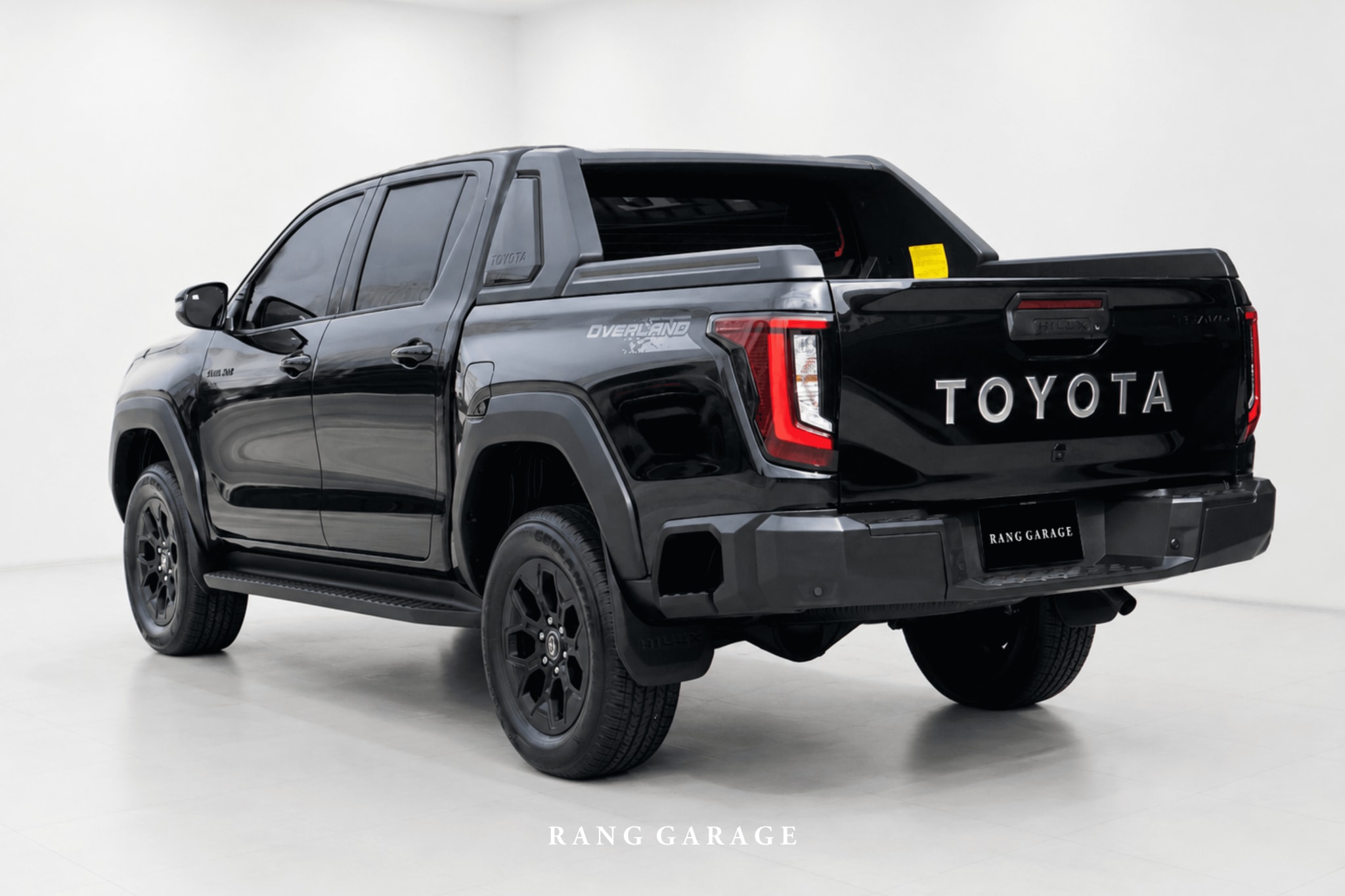 TOYOTA TRAVO