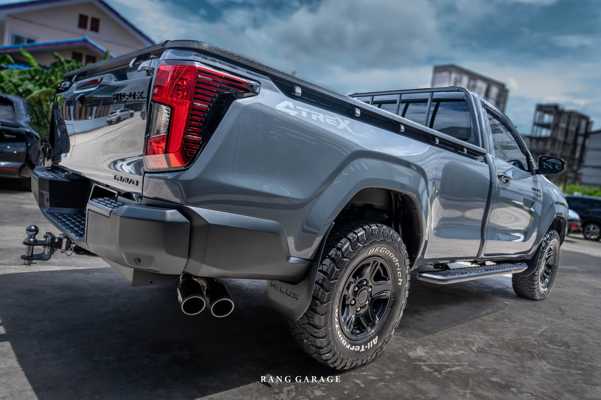 TOYOTA HILUX TRAVO 4TREX